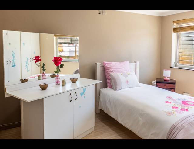 4 BEDROOM FREESTANDING SOLD IN BELHAR